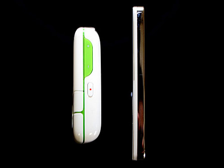 图为：创新ZEN V和iPod nano