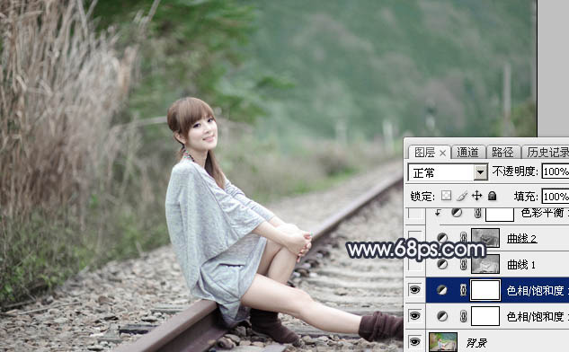 Photoshop打造淡調中性青綠色鐵軌美女外景照片 圖6