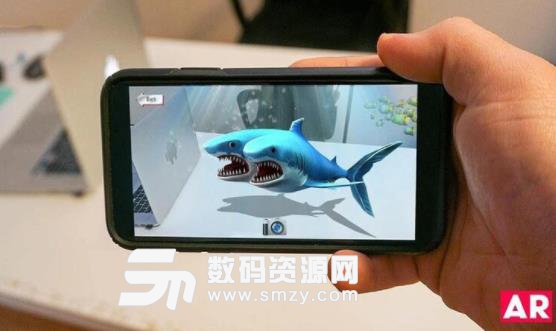 双头鲨鱼攻击手机版图片