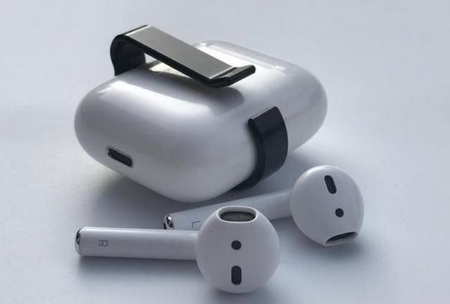 有了PodClip，让你的苹果AirPods充电盒更便捷